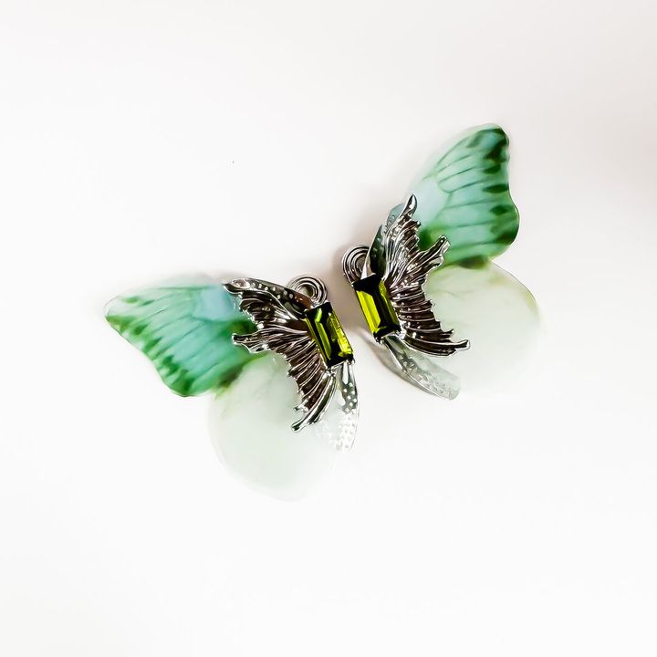 peplis-formis-klifsi-saqure