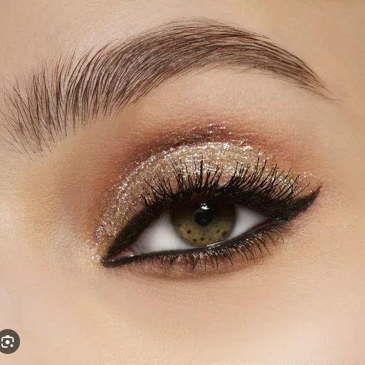 mac-dazzleshadow-liquid-eyeshadow---not-afraid-to-sparkle-tvalis-chrdili-photo-2