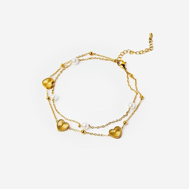 titanis-mooqrovili-fekhis-samajuri-gulebit