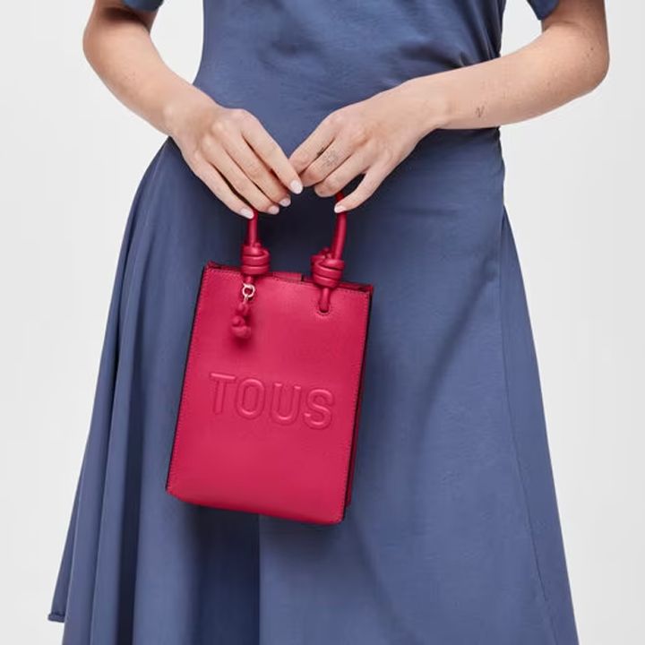 tous-handbag-395910503-qalis-khelchanta-photo-3