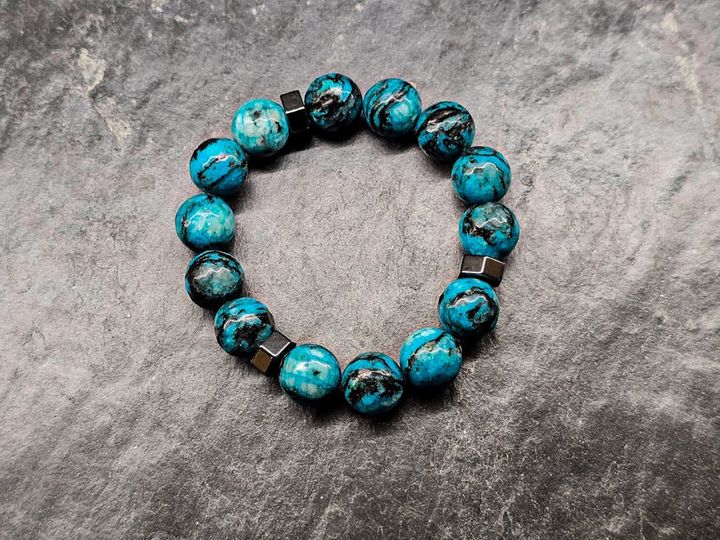 qalis-samajuri-naturaluri-qvebit-okeane-photo-4