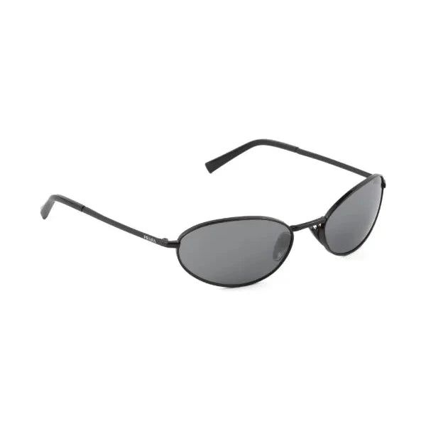 prada-oval-mzis-satvale-photo-2