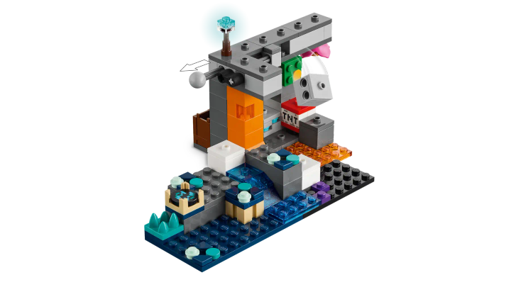 lego-minecraft-the-warden-konstruqtori-photo-4