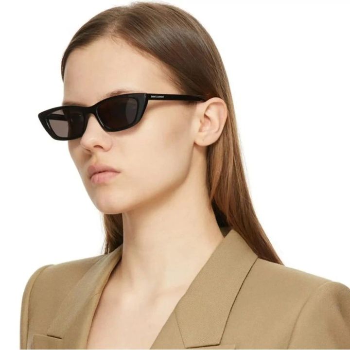 saint-laurent-black-cat-eye-sunglasses-mzis-satvale-photo-2