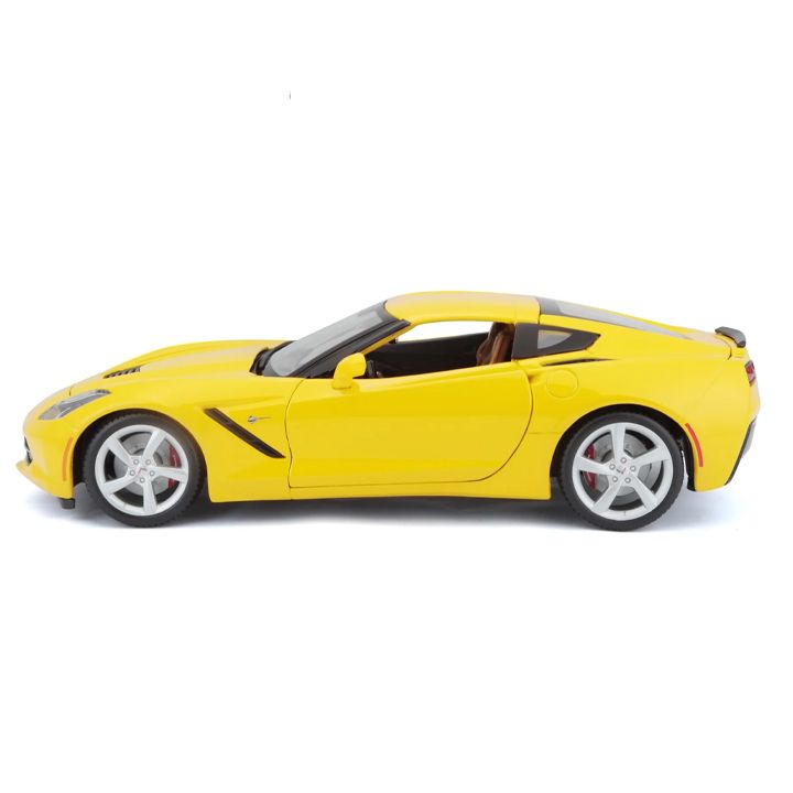 bburago-2014-corvette-stingray-gialla-sakoleqtsio-manqana-photo-3