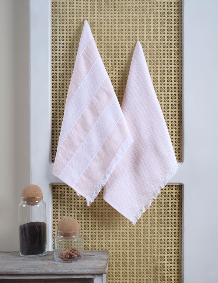 manamo-lots-samzareulos-pirsakhotsi-bambis-atmisferi-zhakaris-50x70-sm-2ts