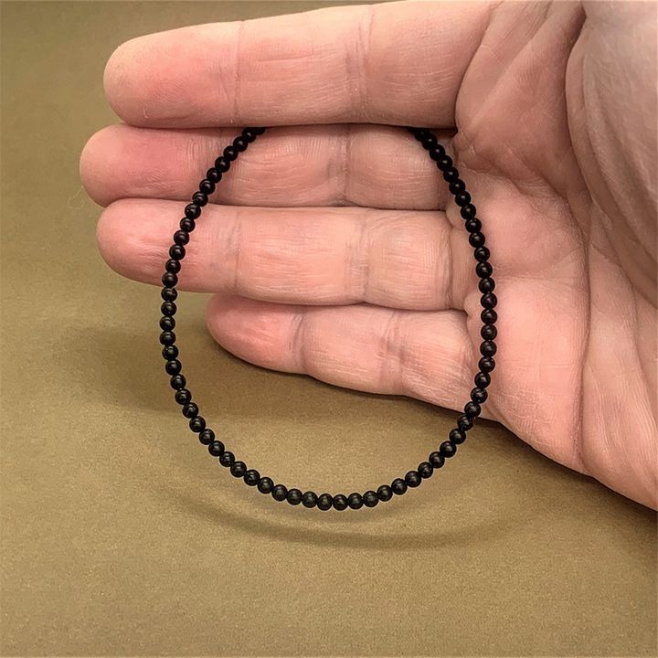 pietra-shavi-oniqsis-fekhis-samkauli-photo-3