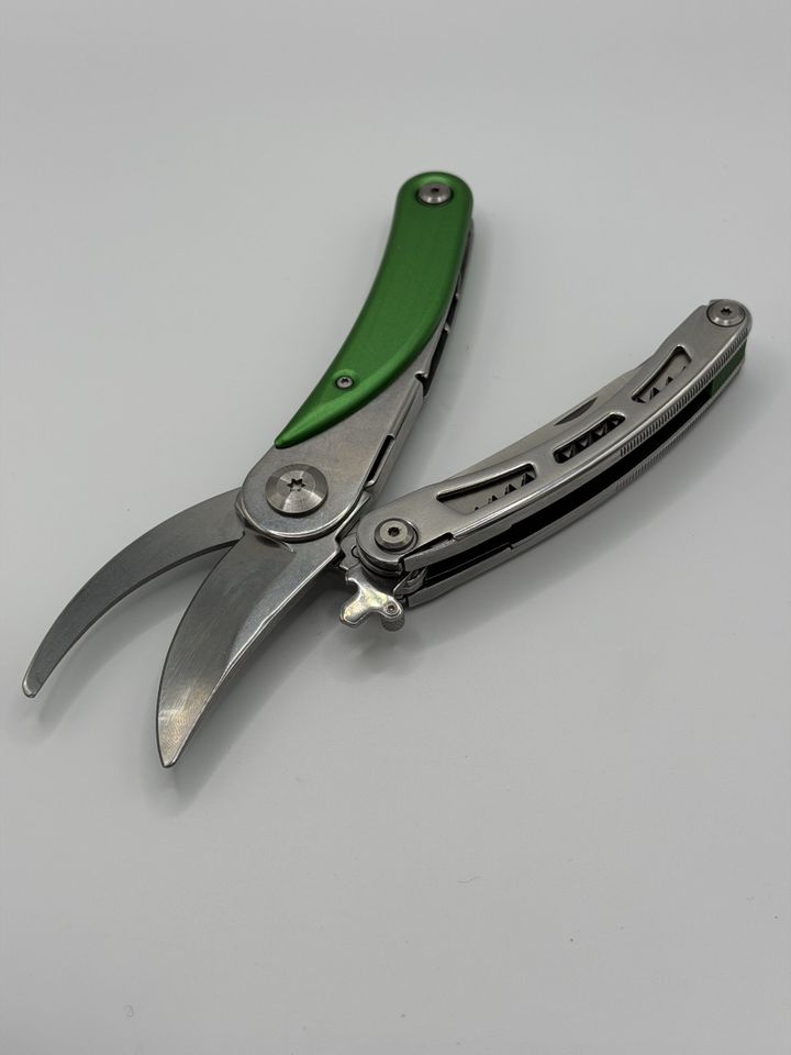 sqt-mravalfunqtsiuri-khelsatsqo-photo-4