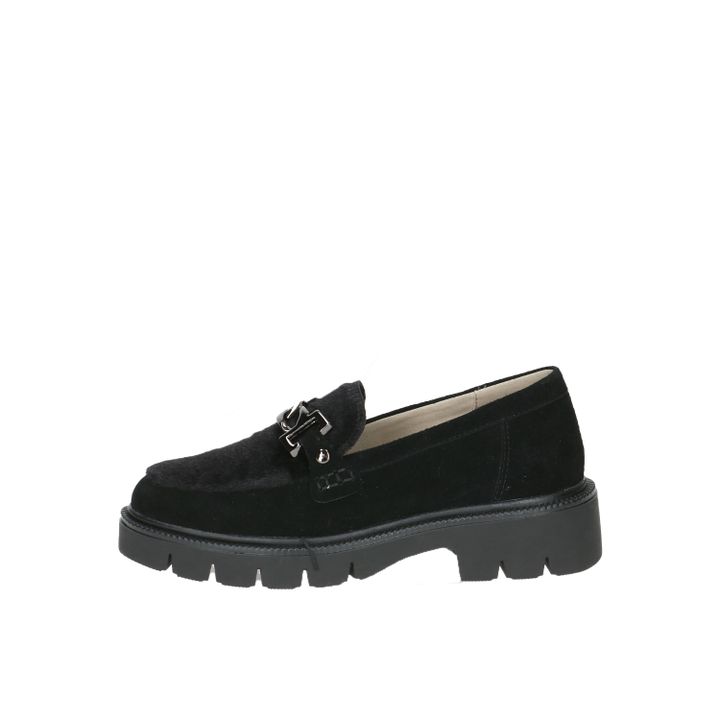 caprice-w379-klasikuri-fekhsatsmeli