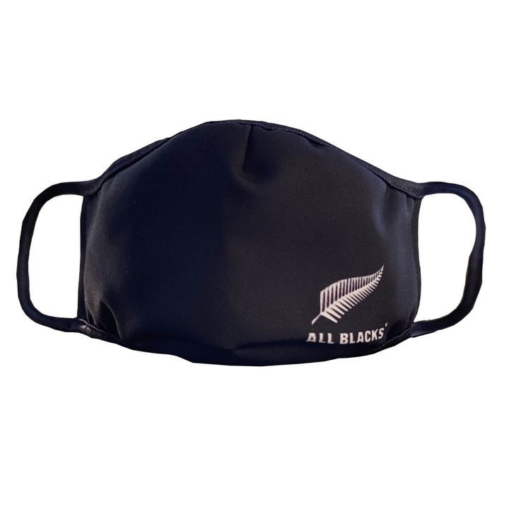 safesept-mravaljeradi-pirbade-all-blacks