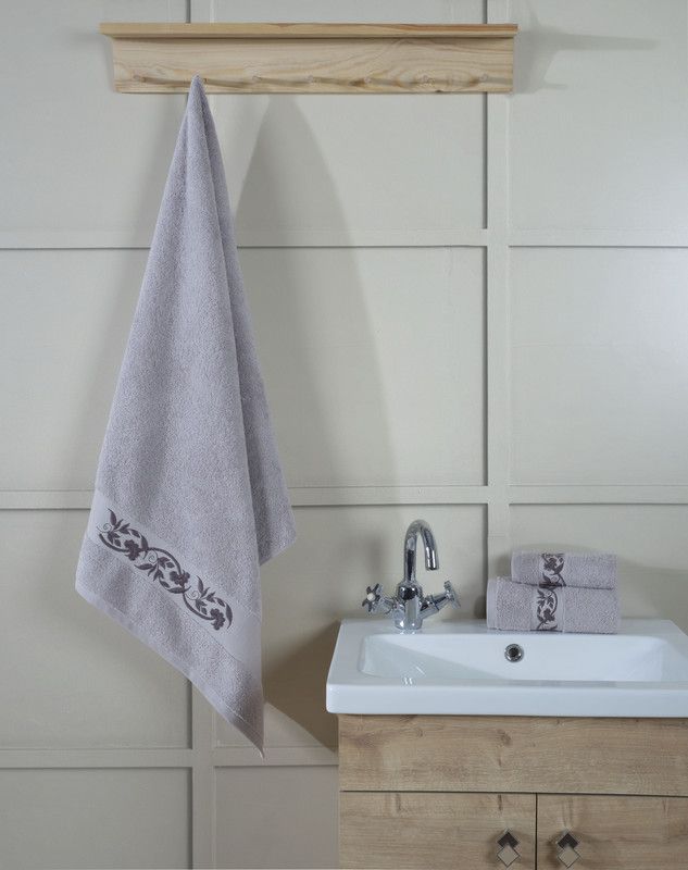 pirsakhotsi---elain-embroidered-bath-towel-grey-75x150