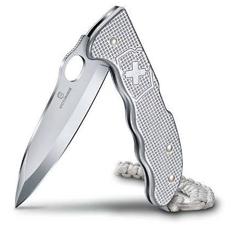 victorinox-dana-hunter-pro-m