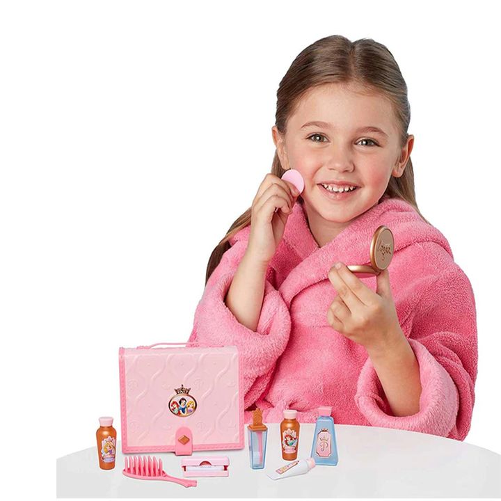 jakks-pacific-disney-princess-style-tavis-movlis-sashualebebis-samgzavro-nakrebi-photo-4