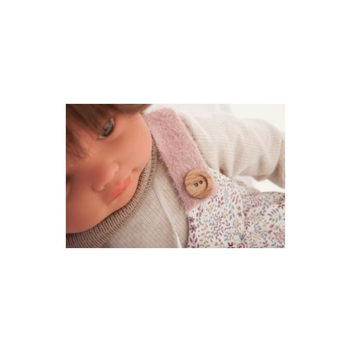 antonio-juan-beni-pichi-bufanda-morena-sabavshvo-khelnaketi-tojina-photo-2