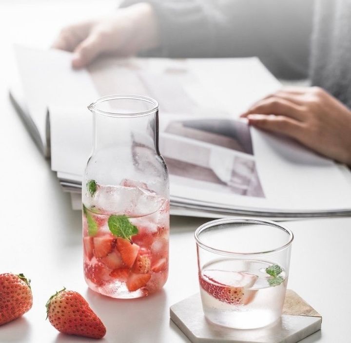 tsqlistsvenis-botli-chiqitpatara-bedside-carafe-photo-2