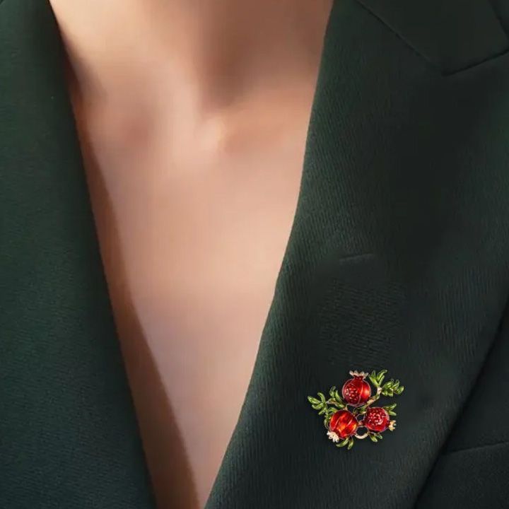 frida-pomegranates-broshi-photo-2