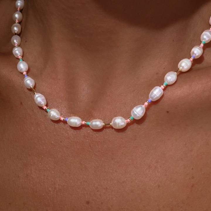 margalitis-qelsabami-italiuri-koleqtsiidan