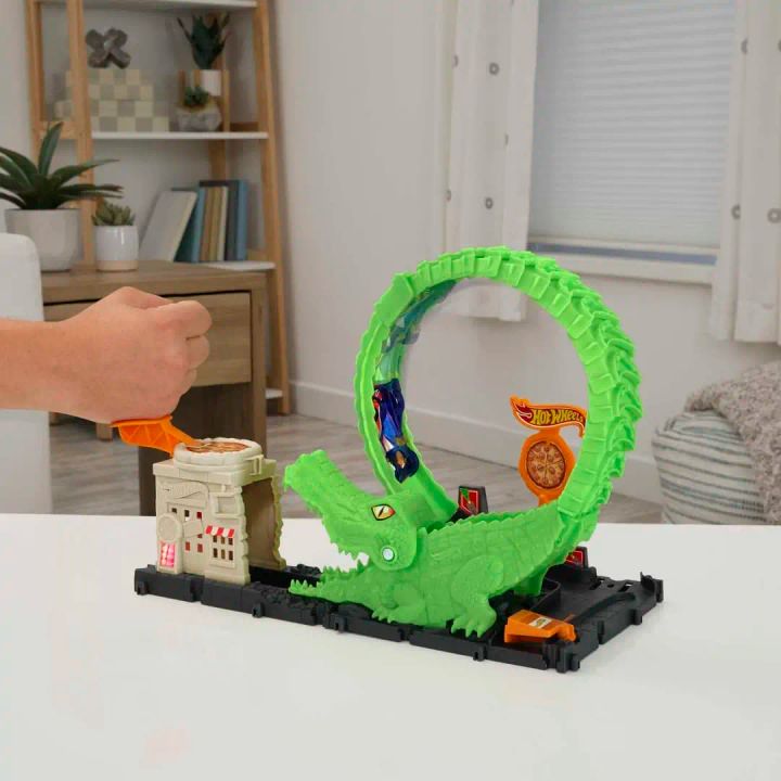 hot-wheels-mtl-hkx39-gator-loop-attack-playset-satamasho-trasa-photo-2