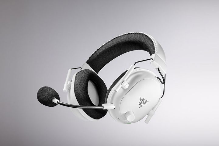 razer-blackshark-v2-pro-71-wlbt-white-qursasmeni-photo-3