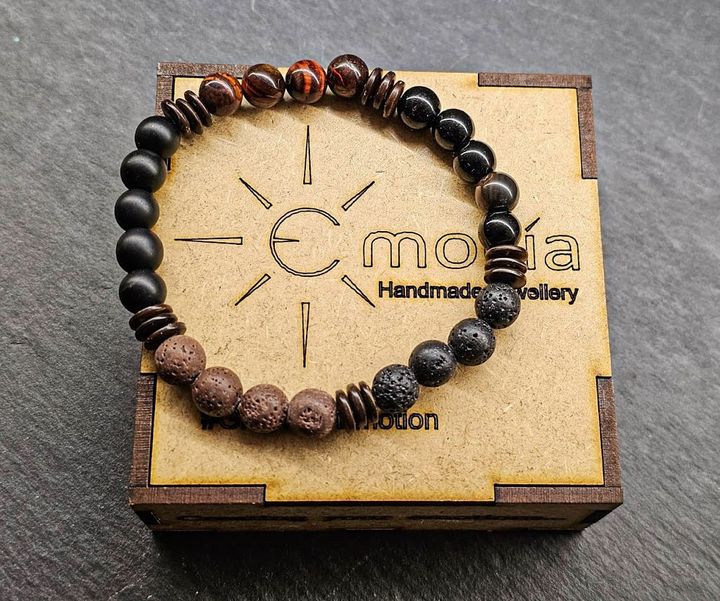 katsis-samajuri-naturaluri-qvebit-viski-photo-2