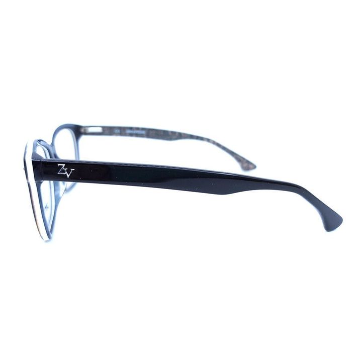 zadig-voltaire-zv-glasses-with-white-line-damtsavi-satvale-photo-2