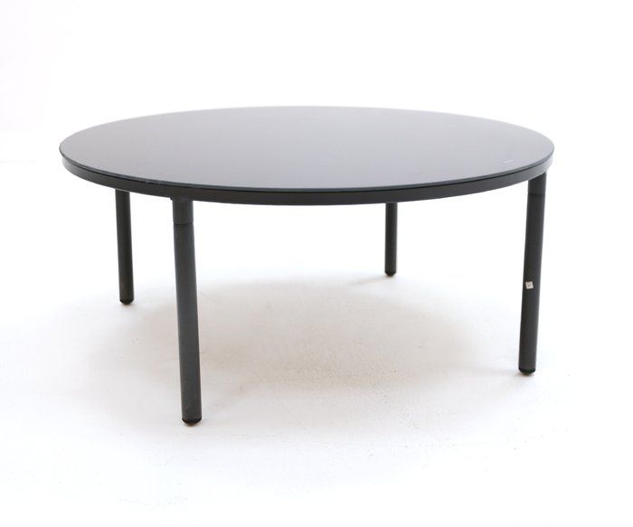 naterial-qavis-magida