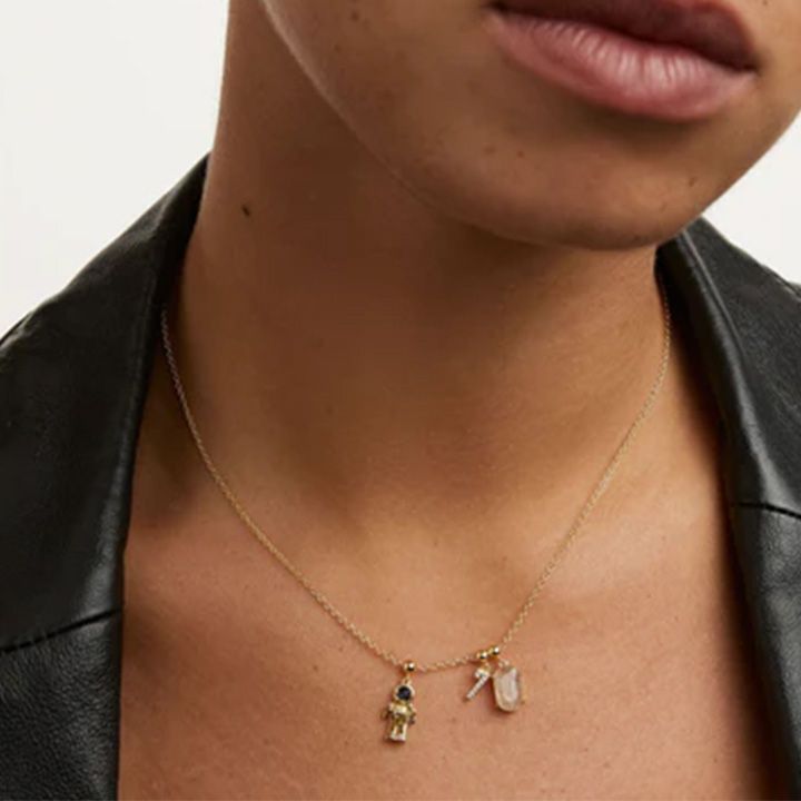 pdpaola-ch01-003-u-charmi-photo-2