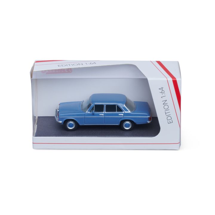 mersedes-bentsi-8-sedani-164-strit-modeli