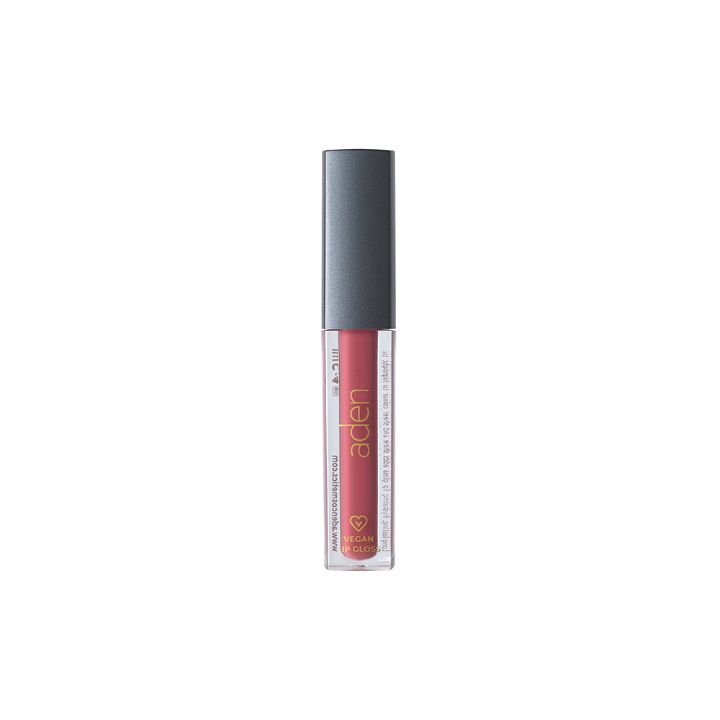 aden-vegan-lipgloss-09-sugar-plum-tuchsatskhi-photo-2