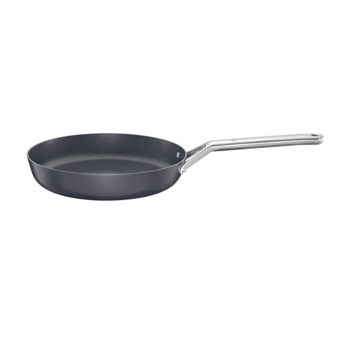 fiskars-taiten-frying-pan-samzareulos-tafa