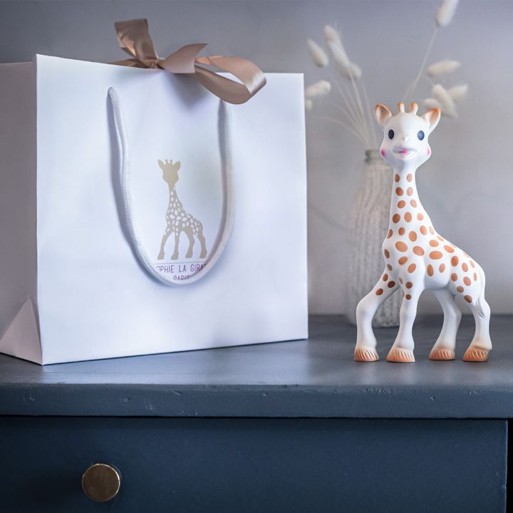 sophie-la-girafe-sophisticated-sasachuqre-nakrebi-0-photo-4