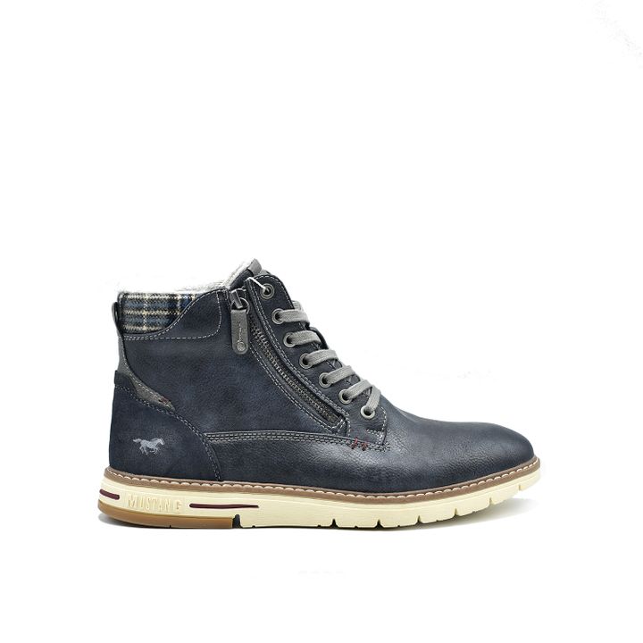 mustang-8333-mamakatsis-shuzi