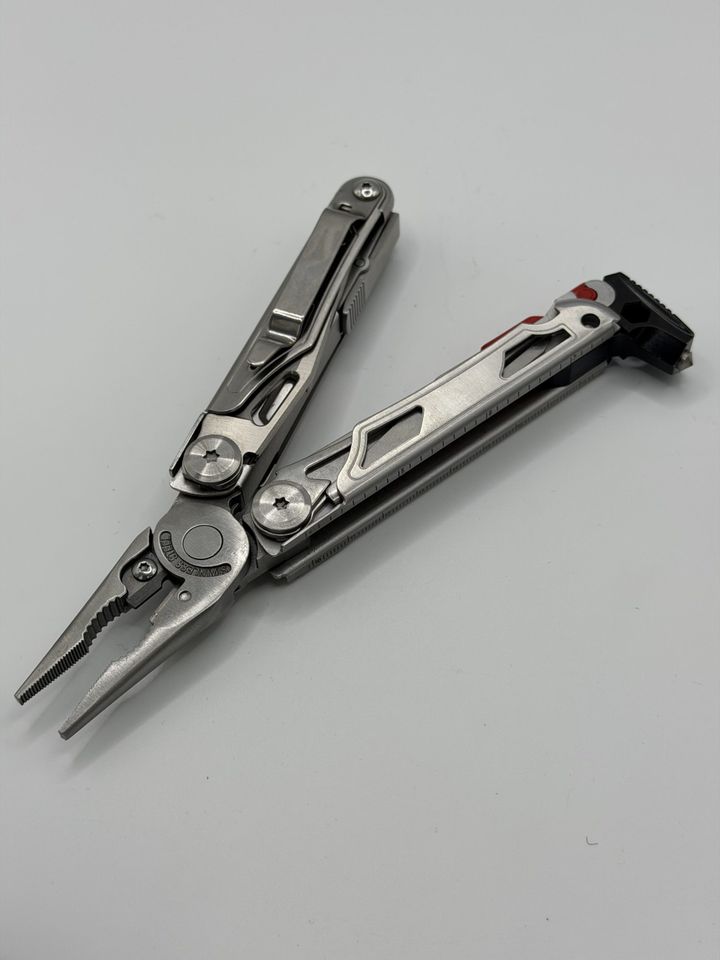 sqt-mravalfunqtsiuri-khelsatsqo-photo-3