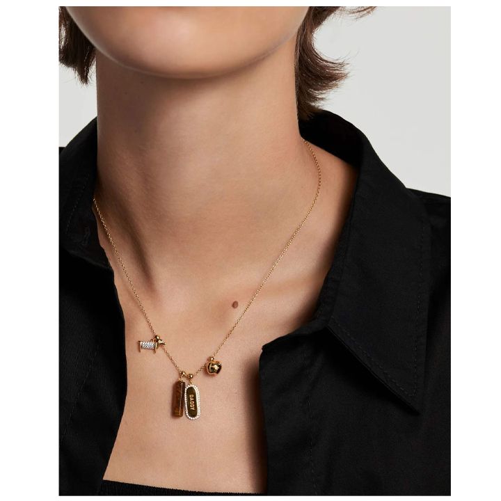 pdpaola-ch01-101-u-charmi-photo-4