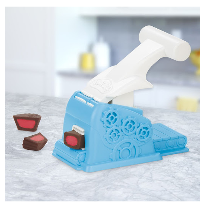 hasbro-play-doh-sadzertsi-nakrebi-tkbileulis-fabrika-photo-2