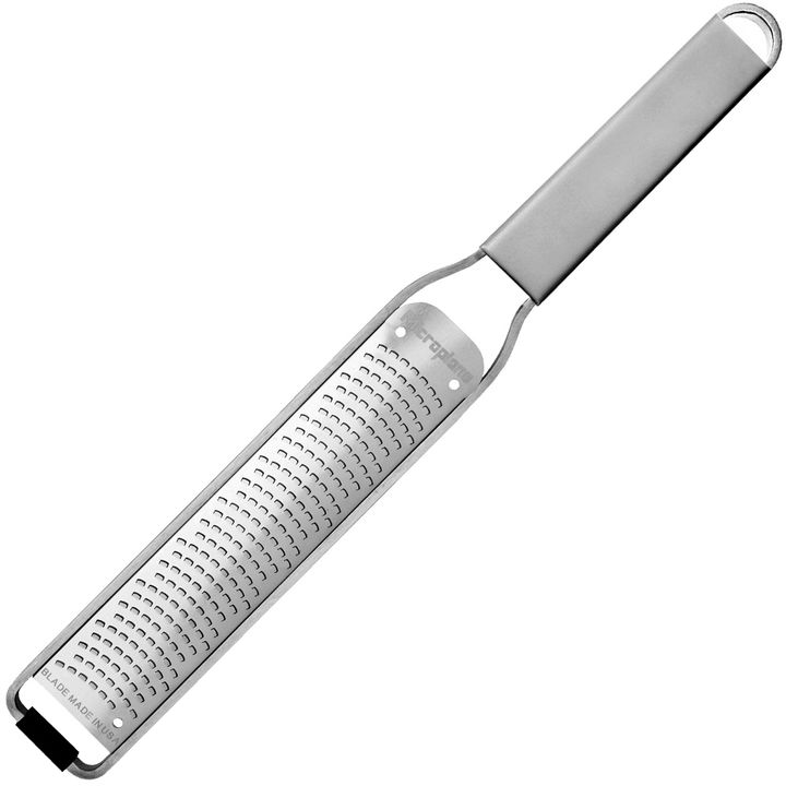 microplane-59020e-professional-zester-sakhekhi