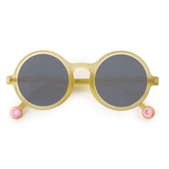 olivio-co-coral-reef-bavshvis-mzis-satvale