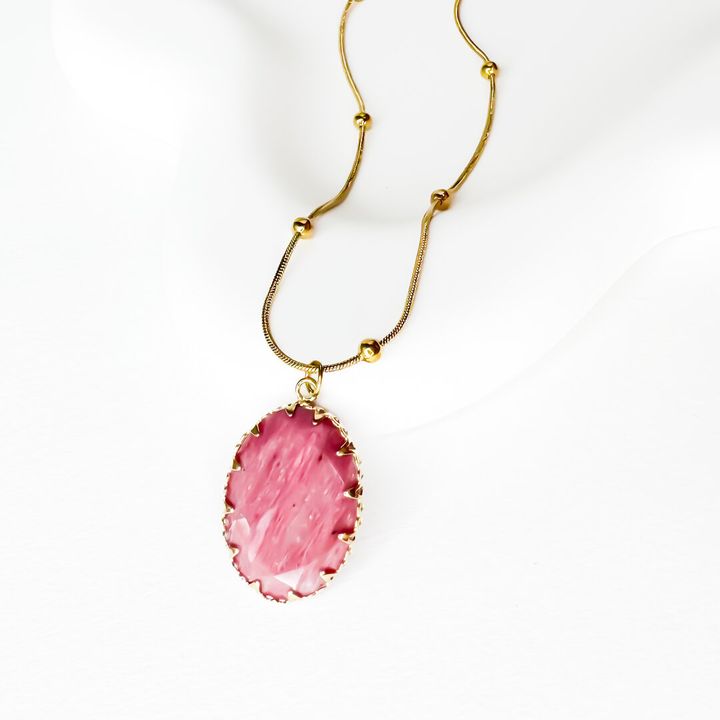 titanis-mooqrovili-qelsabami