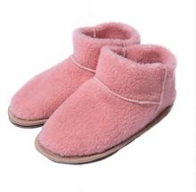 Product image of ოთახის ჩუსტი UGG BOOTS KIDS ნატურალური შალის ორაგული ვარდისფერი