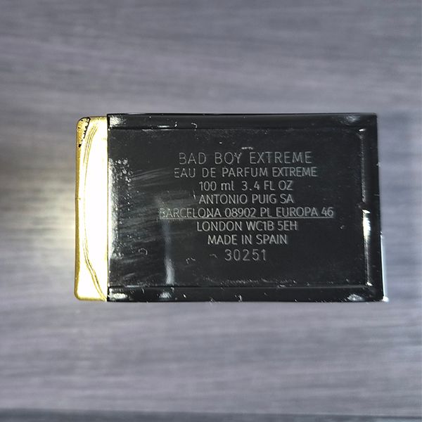 carolina-herrera-mamakatsis-bad-boy-extreme-edp-photo-3