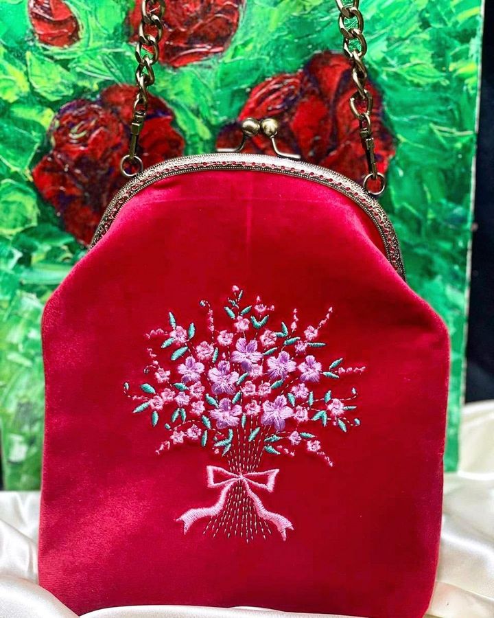 qarizma-chanta-iebi-photo-3