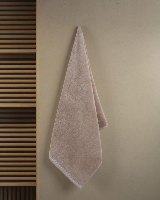 manamo-bland-luxury-abazanis-pirsakhotsi-bambis-qvishisferi-75x150-sm