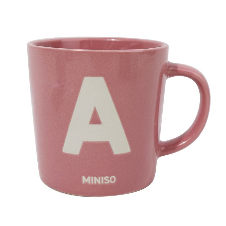 keramikis-chiqaminimalist-alphabet-ceramic-mug-340ml-pink