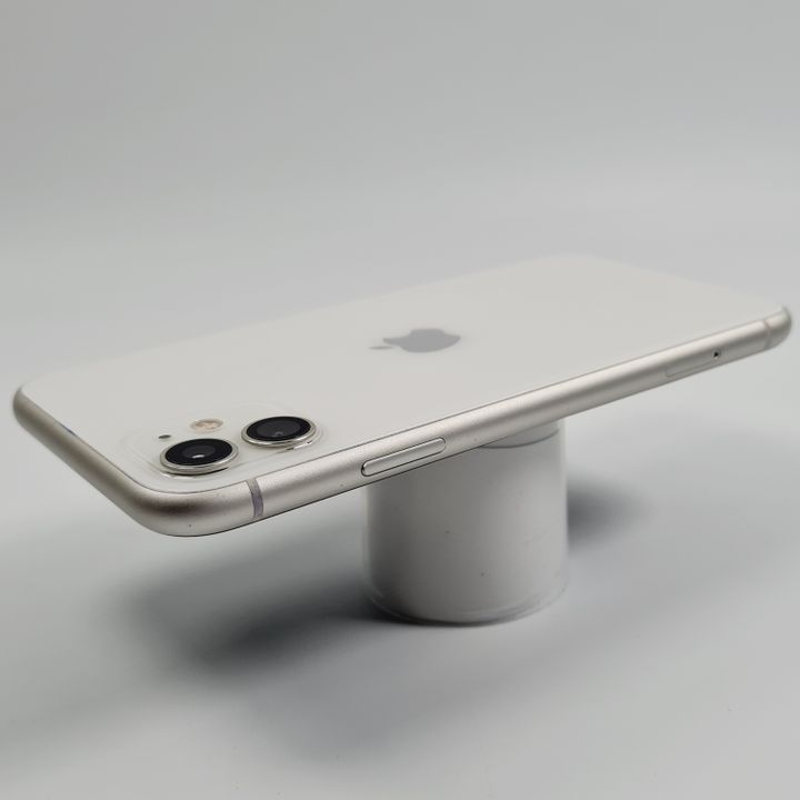 apple-iphone-11-64-gb-white-shefaseba-c-photo-3