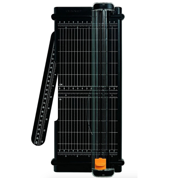 fiskars-surecut-30sm-a4-giliotinuri-qaghaldis-sachreli