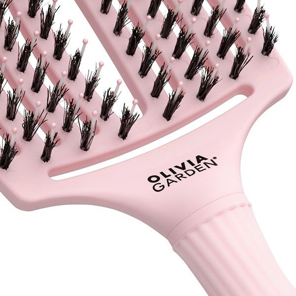 olivia-garden-fingerbrush-care-iconic-boarnylon-pastel-pink-l-savartskheli-photo-3