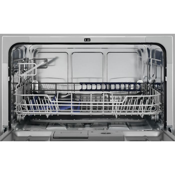 electrolux-esf2400oh-kompaqturi-churchlis-saretskhi-manqana-photo-3