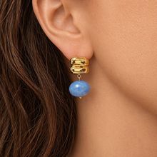 Product image of Her Store ტიტანის მოოქროვილი საყურე