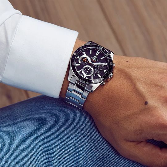 casio-efv-570d-1avudf-majis-saati-photo-2