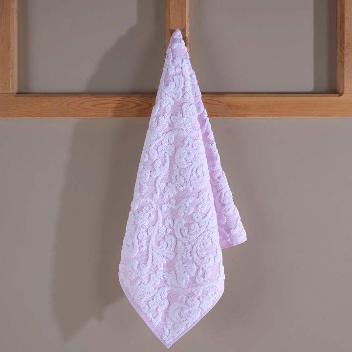 manamo-lily-sakhis-pirsakhotsi